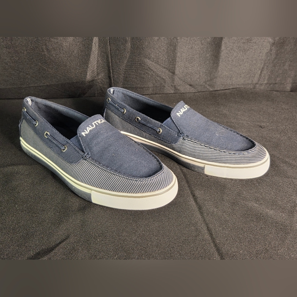 NEW Nautica Doubloon boat shoe 10.5